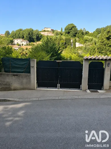 Maison à Cagnes-sur-Mer (06800)