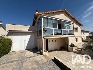 Maison à Châtillon-sur-Thouet (79200)