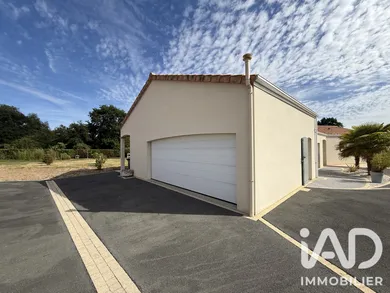 House in Pompaire (79200)