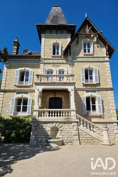 Maison à Terrasson-Lavilledieu (24120)