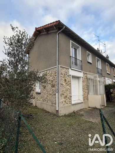 Maison de ville à Vaires-sur-Marne (77360)