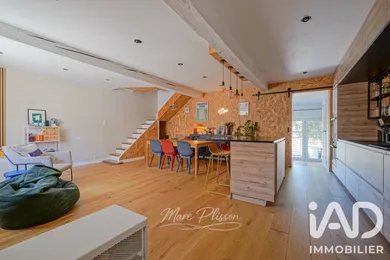 House in Macau (33460)