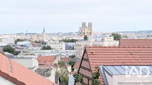 Apartment in Reims (51100)