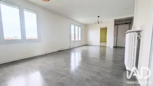 Apartment in Reims (51100)