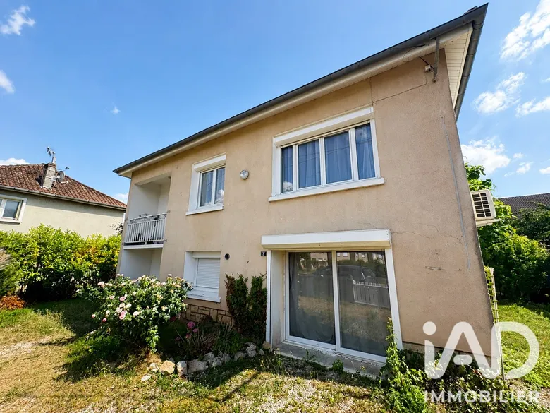 Maison 6 pièces 120 m² · à Terrasson-Lavilledieu · 119,8 m² · 179 900 €