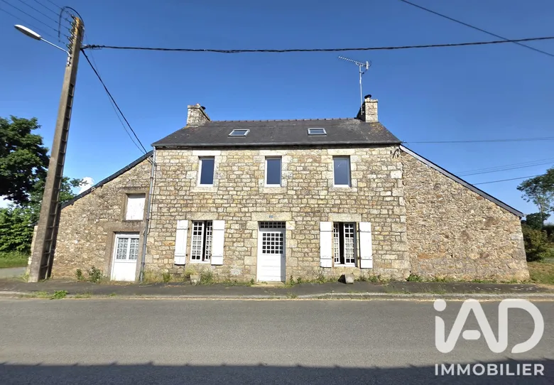 Maison 4 pièces 106 m² · à Pabu · 106 m² · 96 000 €