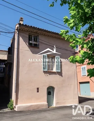 Maison de village à Camps-la-Source (83170)