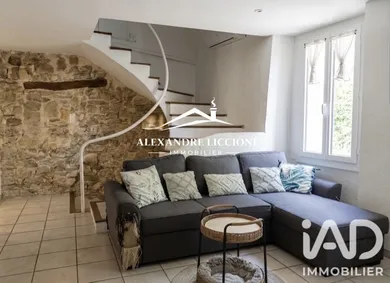 Maison de village à Camps-la-Source (83170)
