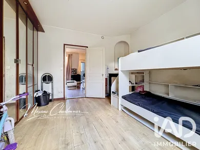 Apartment in Melun (77000)