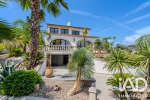 Architectural house in Mandelieu-la-Napoule (06210)