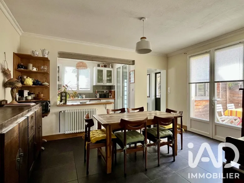 Maison 7 pièces 120 m² · à Tours · 120 m² · 415 000 €