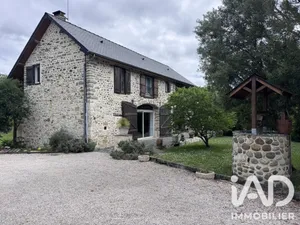 Maison à Arros-de-Nay (64800)