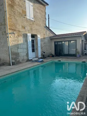 Mansion in Lormont (33310)