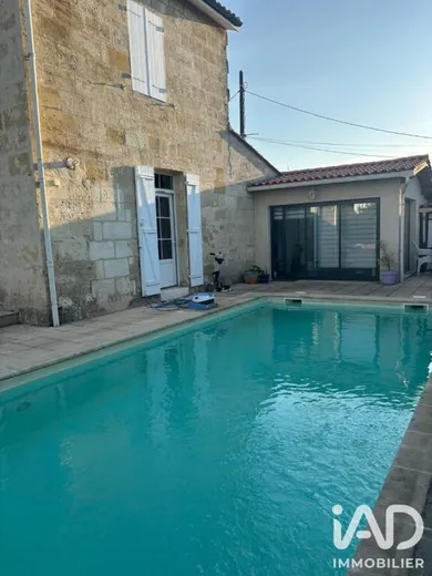 Mansion in Lormont (33310)