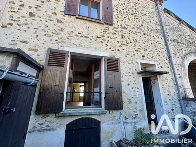 Townhouse in Boissy-le-Châtel (77169)