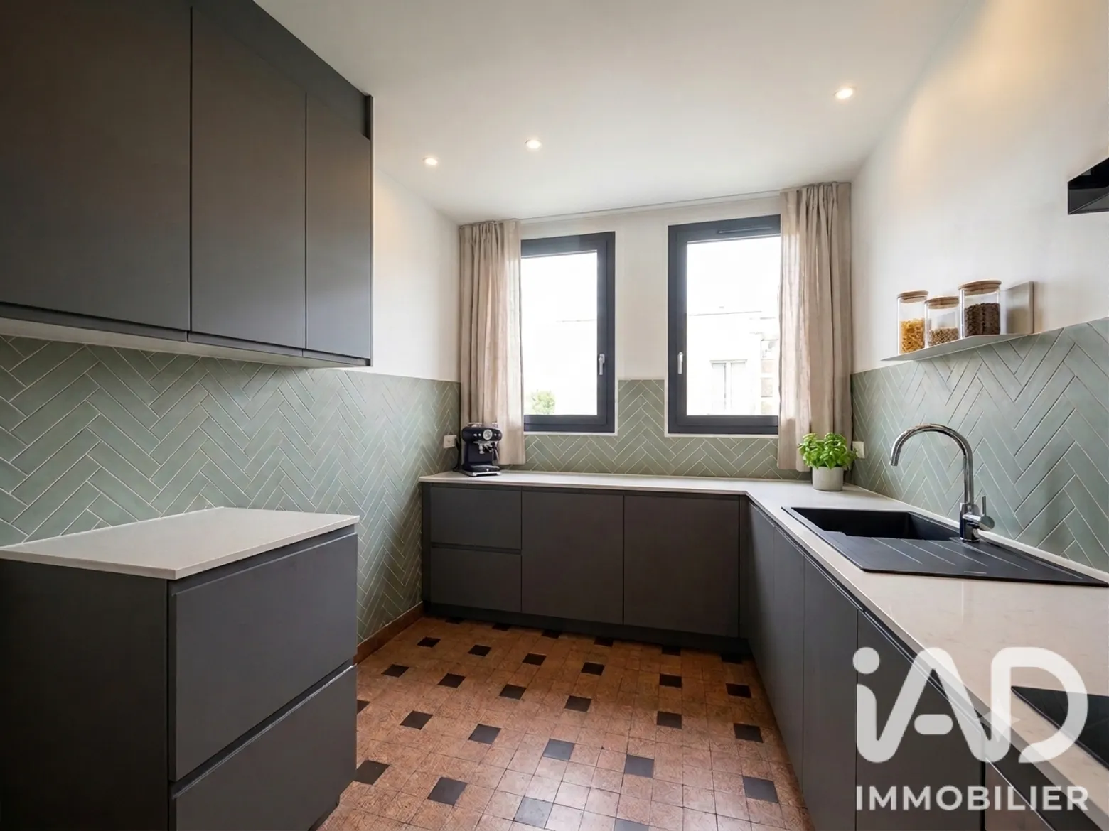 Vente appartement à Saint — 3