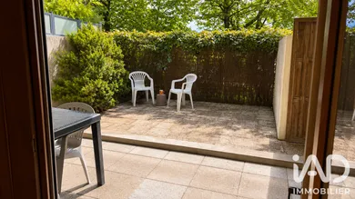Apartment in Saint-Jacques-de-la-Lande (35136)