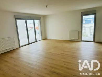 Appartement à La Rochelle (17000)