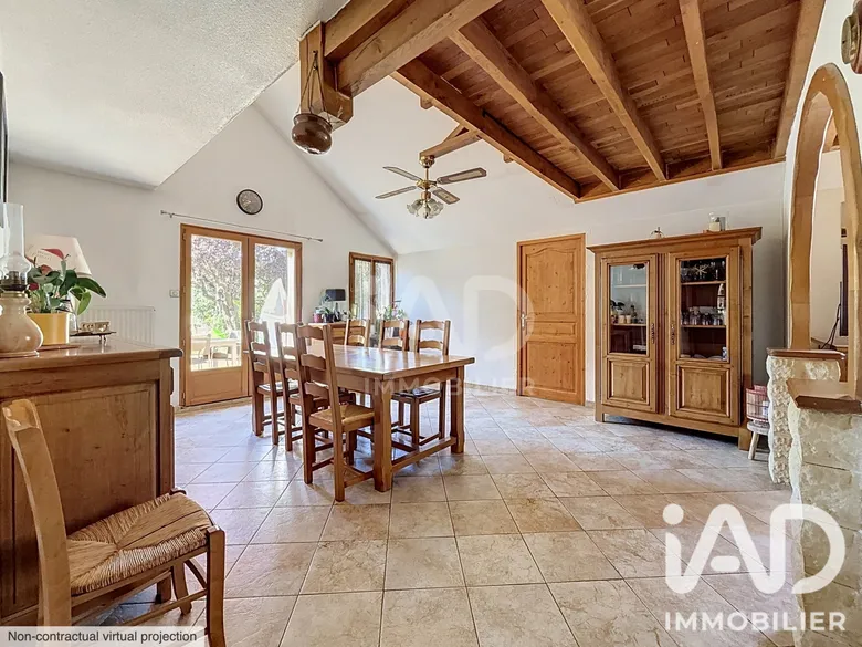 Maison 5 pièces 100 m² · à Saint-Thibault-des-Vignes · 100 m² · 376 000 €