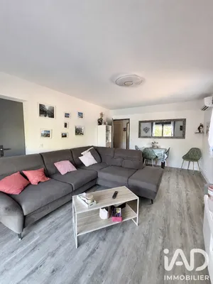 House in Le Barp (33114)