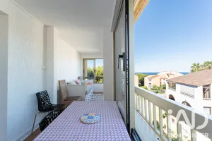 Apartment in Six-Fours-les-Plages (83140)