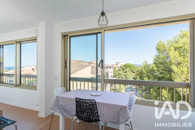 Apartment in Six-Fours-les-Plages (83140)
