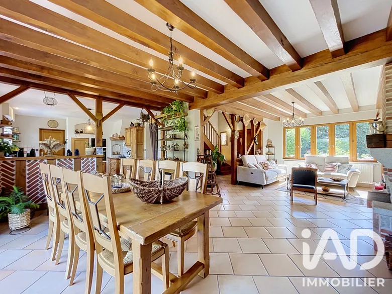 Maison 7 pièces 154 m² · à Saint-Brisson-sur-Loire · 154 m² · 250 000 €