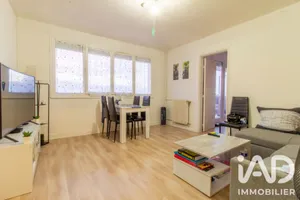 Apartment in Saint-Jean-de-Braye (45800)