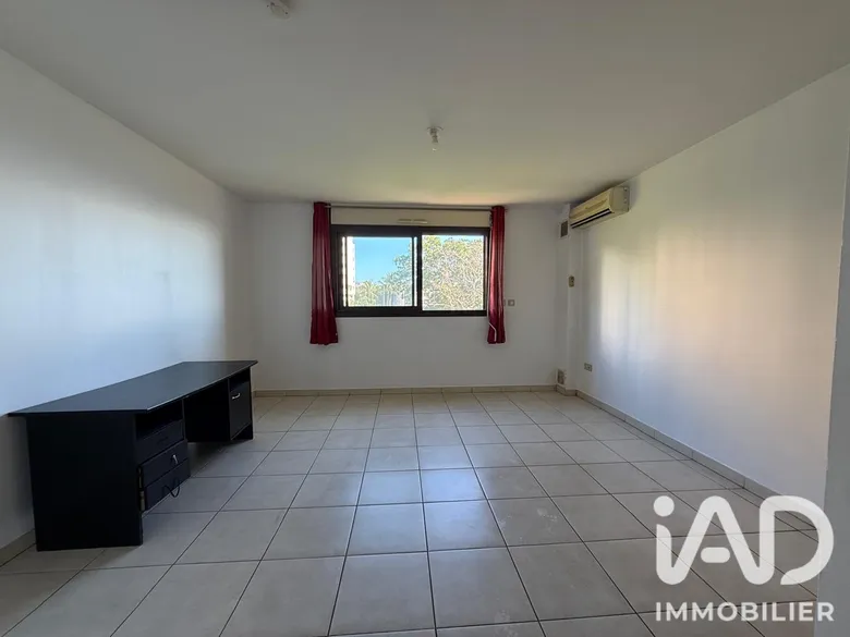 Appartement 1 pièce 27 m² · à Saint-Denis · 27 m² · 89 000 €