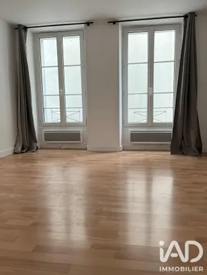 Apartment in Fontainebleau (77300)