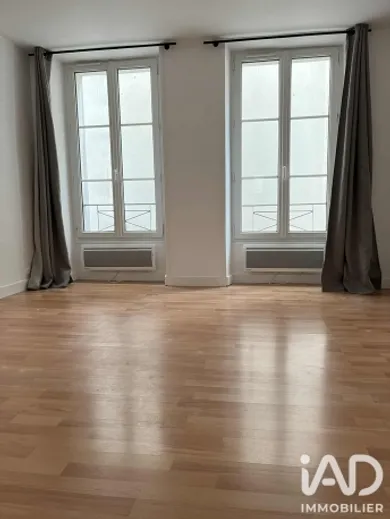 Apartment in Fontainebleau (77300)