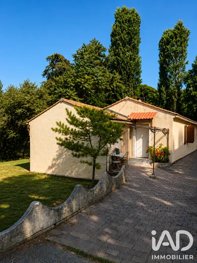 Maison à Cagnes-sur-Mer (06800)