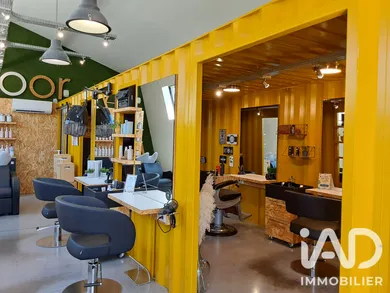 Beauty, Hairdressing in Mauges-sur-Loire (49410)