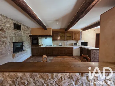 Maison traditionnelle à Roquemaure (30150)