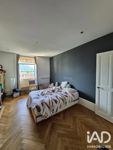 Appartement à Aix-les-Bains (73100)