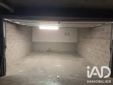 Garage à Montreuil (93100)