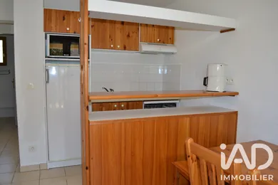 Appartement à Montbrun-les-Bains (26570)