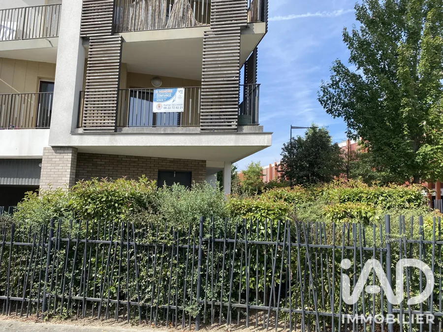 Appartement à Les Pavillons-sous-Bois (93320) photo 3