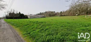 Terrain à bâtir à Beauronne (24400)