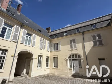 Triplex in Compiègne (60200)