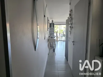 Apartment in Le Lavandou (83980)
