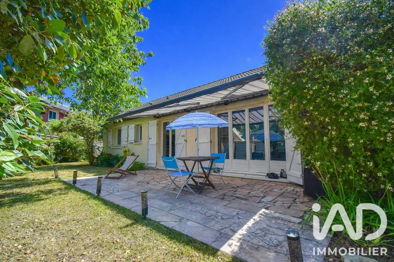 Maison 5 pièces 97 m² · à Courtry · 97 m² · 399 000 €