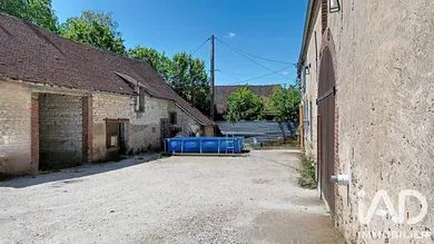 Maison de campagne à Le Val d'Ocre (89110)