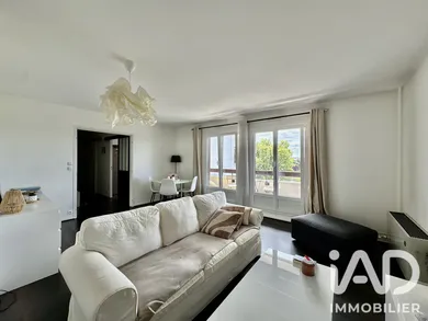 Appartement à Le Coudray-Montceaux (91830)