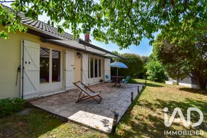 House in Courtry (77181)