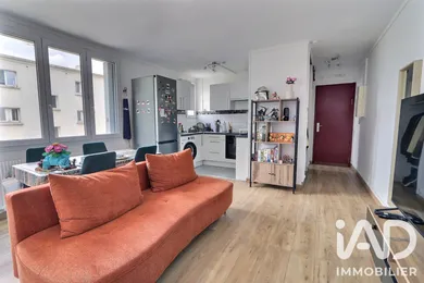 Appartement à Le Blanc-Mesnil (93150)