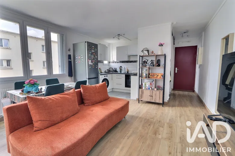 Appartement 3 pièces 45 m² · à Le Blanc-Mesnil · 45 m² · 135 000 €