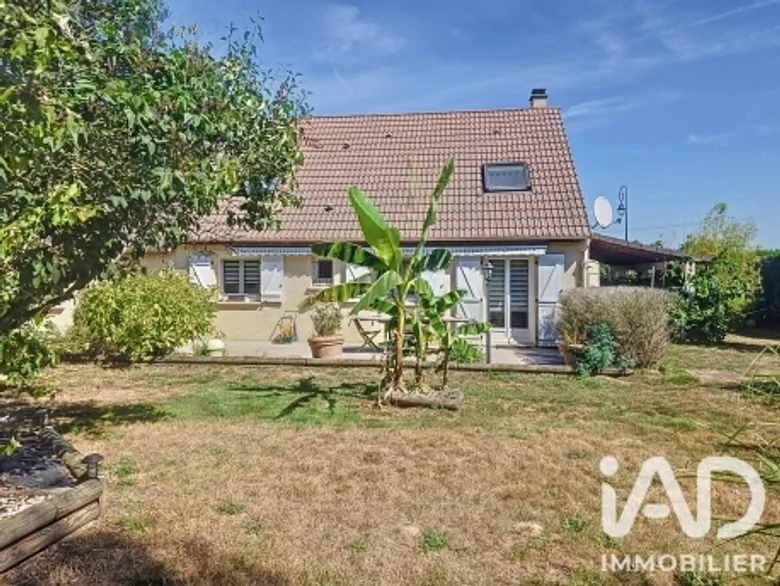Maison 6 pièces 153 m² · à Le Mesnil-Simon · 153 m² · 296 000 €