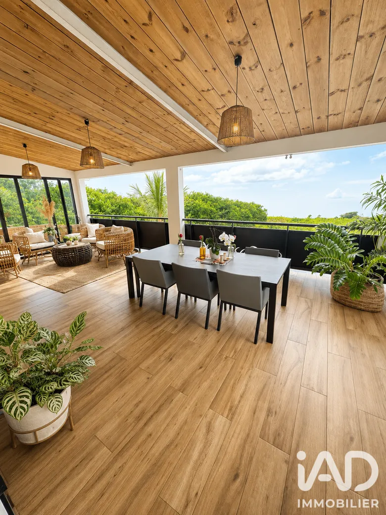 Maison 7 pièces 217 m² · à Saint-Pierre · 217 m² · 595 000 €
