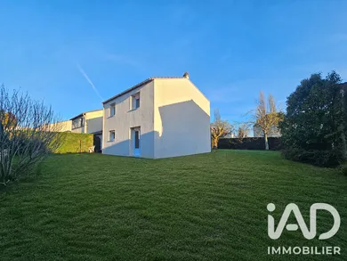 Maison à Moissac (82200)